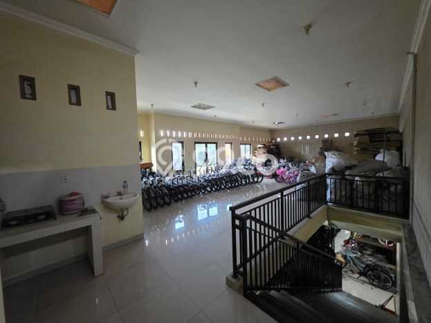 Unit Ruko Dijual di Kalasan Sleman Luas Bangunan 400m2 Unit Ruko Dijual di Kalasan Sleman Luas Bangunan 400m2