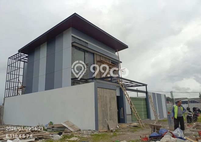 For Sale Rumah 3 Kamar Lokasi Strategis Bagus dan Strategis di Depok For Sale Rumah 3 Kamar Lokasi Strategis Bagus dan Strategis di Depok