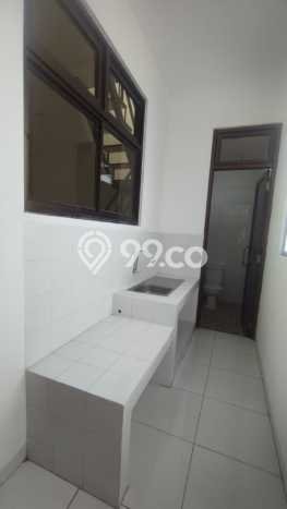 Unit Ruko disewakan di Depok Sleman dengan LT 120m2 / LB 288m2 Unit Ruko disewakan di Depok Sleman dengan LT 120m2 / LB 288m2