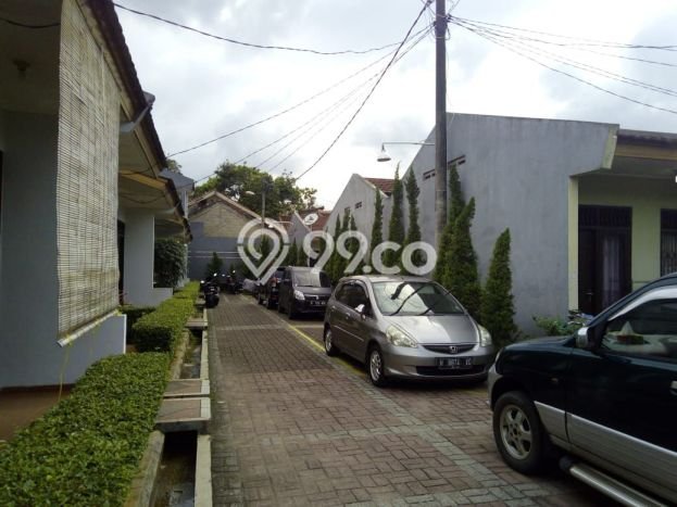 Ready to Use! Luxury House LT 2323m2 Desain Modern di Alam Sutera Ready to Use! Luxury House LT 2323m2 Desain Modern di Alam Sutera