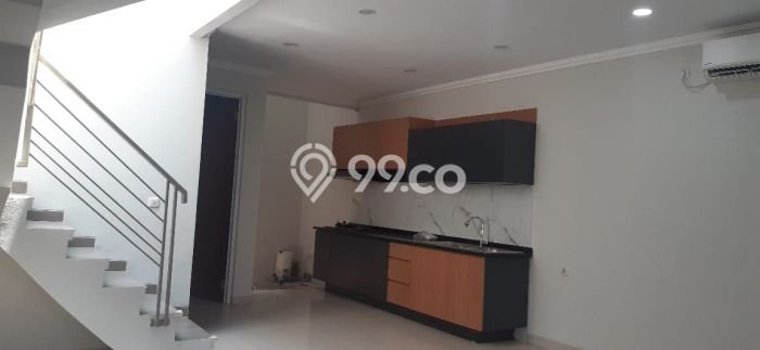 For Sale Hunian Rumah Nyaman 4 Kamar di Sumur Batu, Jakarta Pusat For Sale Hunian Rumah Nyaman 4 Kamar di Sumur Batu, Jakarta Pusat