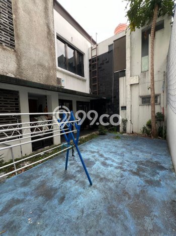 Hunian Strategis 7 KT LB 300m2 Kondisi Bagus di Cijagra Hunian Strategis 7 KT LB 300m2 Kondisi Bagus di Cijagra