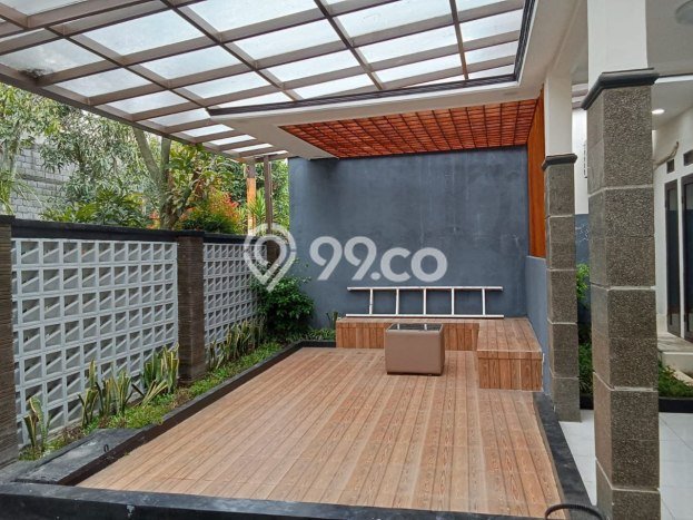 Jual Rumah Eksklusif 3 KT di Buah Batu, Bandung Jual Rumah Eksklusif 3 KT di Buah Batu, Bandung