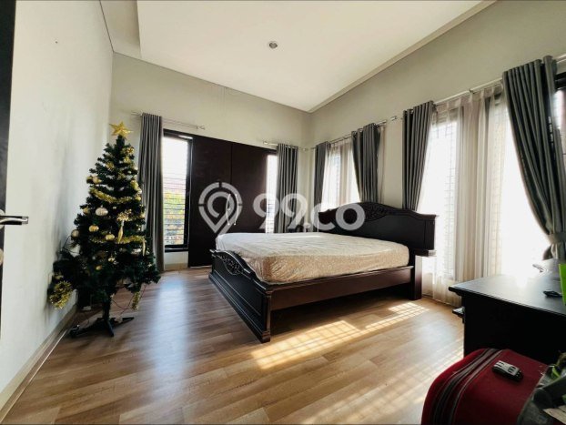 Rumah Elit LB 200m2 Siap Huni Desain Elegan di BKR, Bandung Rumah Elit LB 200m2 Siap Huni Desain Elegan di BKR, Bandung
