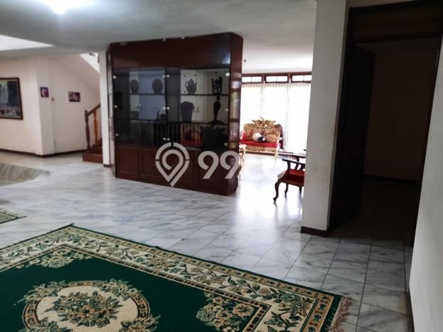 LOKASI PREMIUM! Rumah Berkembang di Terusan Buah Batu, Luas 598m2m² LB 484m2m² LOKASI PREMIUM! Rumah Berkembang di Terusan Buah Batu, Luas 598m2m² LB 484m2m²
