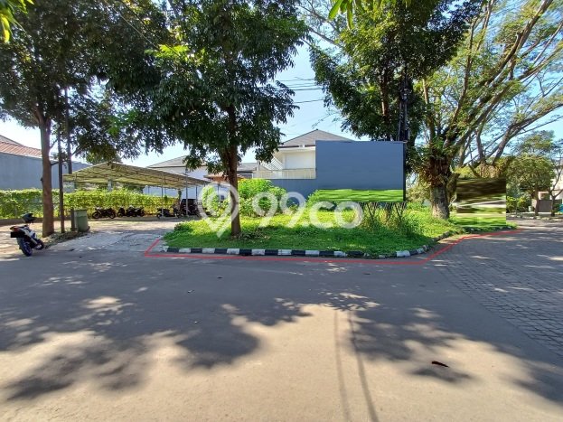 Tanah Dijual Lokasi Strategis di Bandung dengan Luas 322m2 Tanah Dijual Lokasi Strategis di Bandung dengan Luas 322m2