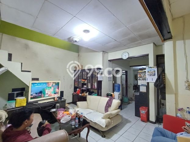 HOT DEAL! Jual Rumah Berkualitas area Bandung Kota, Bandung, LT 384m2m² LB 200m2m² HOT DEAL! Jual Rumah Berkualitas area Bandung Kota, Bandung, LT 384m2m² LB 200m2m²
