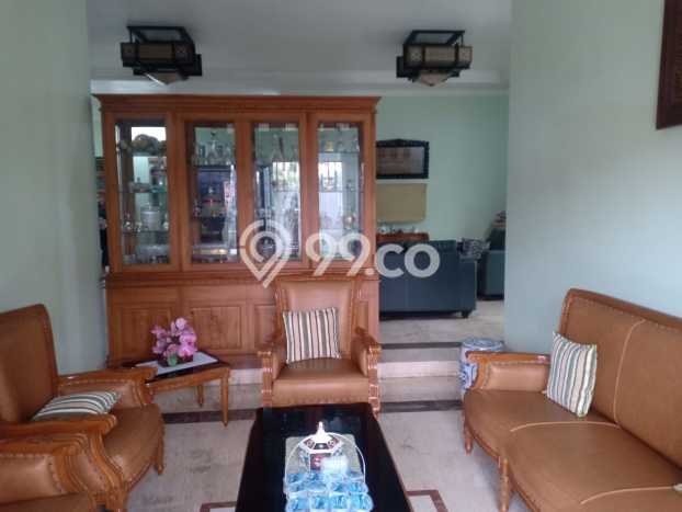 PENAWARAN TERBAIK! Rumah Strategis area Cimahi Utara, Luas 503m2m² Bangunan 220m2m² PENAWARAN TERBAIK! Rumah Strategis area Cimahi Utara, Luas 503m2m² Bangunan 220m2m²
