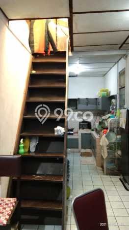 Rumah Strategis Modern Lb 180m2 di Cimahi Utara, Cimahi Rumah Strategis Modern Lb 180m2 di Cimahi Utara, Cimahi