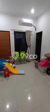 Rumah di Cimahi Utara, Cimahi, LT 139m2m² LB 180m2m² Rumah di Cimahi Utara, Cimahi, LT 139m2m² LB 180m2m²