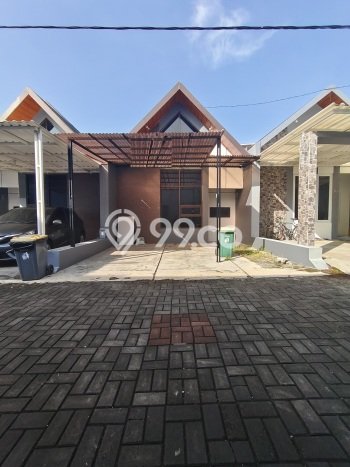 Dijual Rumah Modern 2 KT di Cihanjuang, Bandung Dijual Rumah Modern 2 KT di Cihanjuang, Bandung
