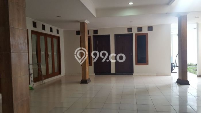Hunian Mewah LB 500m2 Siap Pakai Desain Elegan di Cimahi, Bandung Hunian Mewah LB 500m2 Siap Pakai Desain Elegan di Cimahi, Bandung