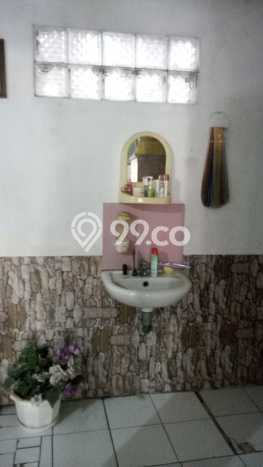 Dijual Cepat Rumah Favorit Siap Huni LB 198m2 di Cimahi Selatan, Cimahi Dijual Cepat Rumah Favorit Siap Huni LB 198m2 di Cimahi Selatan, Cimahi