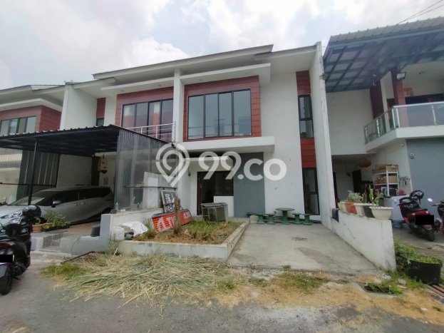 Dijual Cepat Rumah Favorit Siap Huni LB 84m2 di Cimahi Selatan, Cimahi Dijual Cepat Rumah Favorit Siap Huni LB 84m2 di Cimahi Selatan, Cimahi