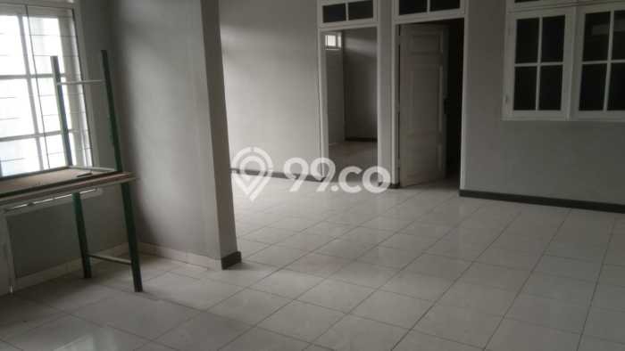 Ruko Dijual di Bandung LT 220m2 & LB 300m2 Lokasi Terbaik! Ruko Dijual di Bandung LT 220m2 & LB 300m2 Lokasi Terbaik!