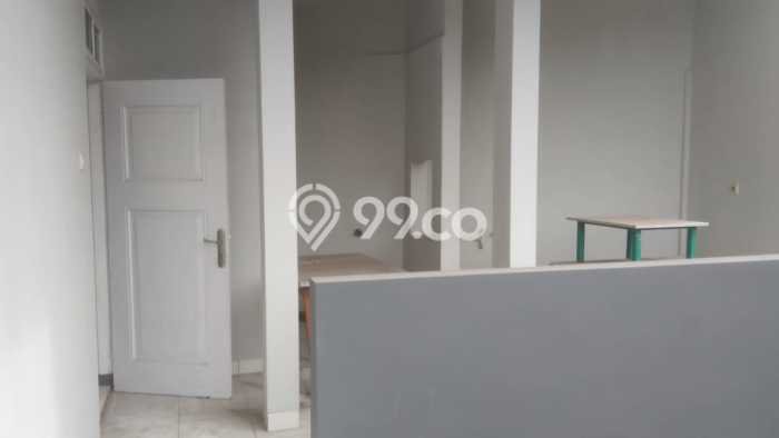 Ruko Dijual di Bandung LT 220m2 & LB 300m2 Lokasi Terbaik! Ruko Dijual di Bandung LT 220m2 & LB 300m2 Lokasi Terbaik!