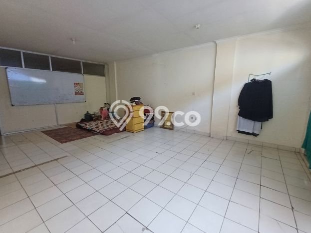 Ruko Kawasan Komersial Kawasan Soekarno Hatta, Luas 150m2m², Ramai Ruko Kawasan Komersial Kawasan Soekarno Hatta, Luas 150m2m², Ramai