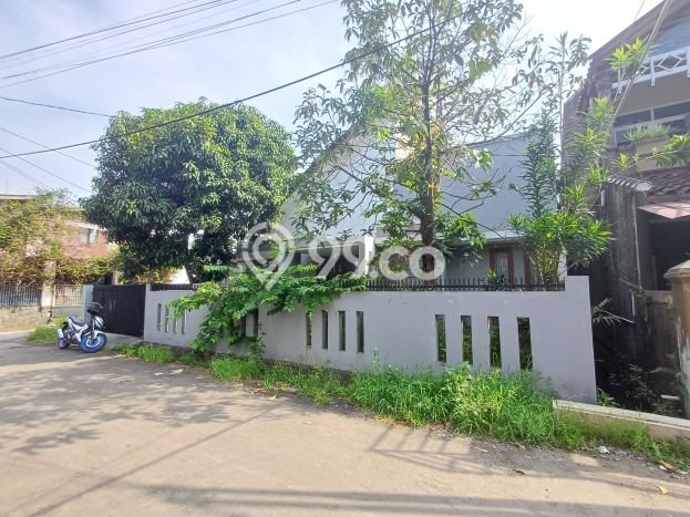 Rumah LT 143m2m² Desain Minimalis di Kawasan Elite Bandung Kota, Bandung Rumah LT 143m2m² Desain Minimalis di Kawasan Elite Bandung Kota, Bandung