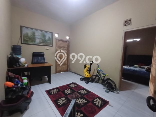 Rumah Strategis dengan 3 Kamar Tidur dan 2 Kamar Mandi di Kawasan Bandung Kota, Bandung Rumah Strategis dengan 3 Kamar Tidur dan 2 Kamar Mandi di Kawasan Bandung Kota, Bandung