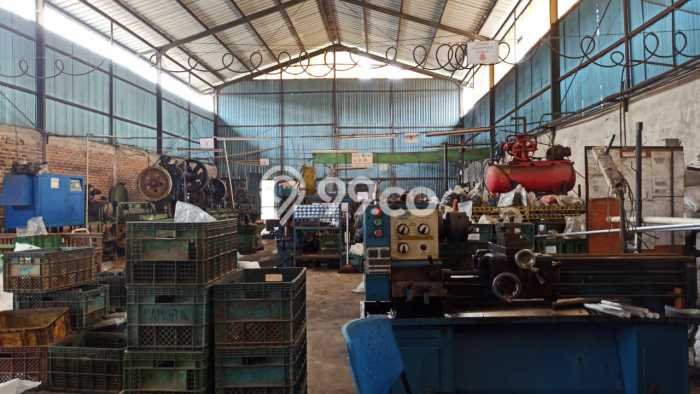 Gudang Dijual di Bandung LT 1200m2 & LB 330m2 Lokasi Terbaik! Gudang Dijual di Bandung LT 1200m2 & LB 330m2 Lokasi Terbaik!