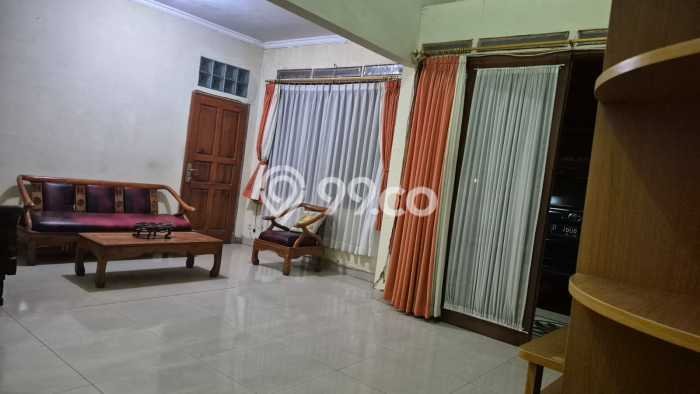 Disewakan Rumah Harga Terjangkau di Setiabudi Bandung Punya 7 KT Disewakan Rumah Harga Terjangkau di Setiabudi Bandung Punya 7 KT
