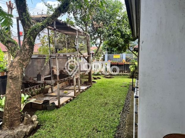 Rumah Mewah Dijual LT 260m2 di Antapani, Bandung Rumah Mewah Dijual LT 260m2 di Antapani, Bandung