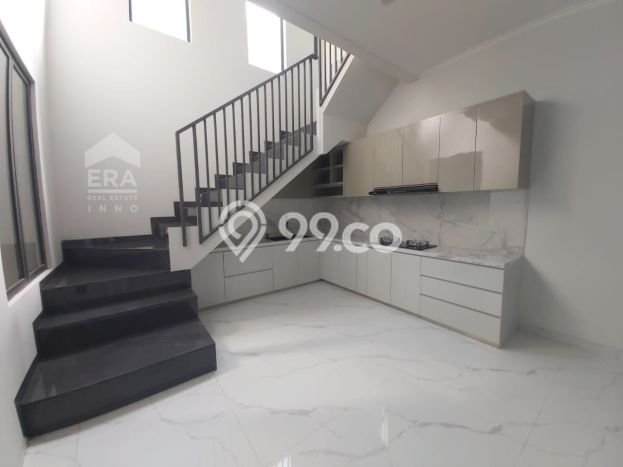 Jual Rumah Luas Elegan Dengan View Cantik di Singgasana, Bandung Jual Rumah Luas Elegan Dengan View Cantik di Singgasana, Bandung