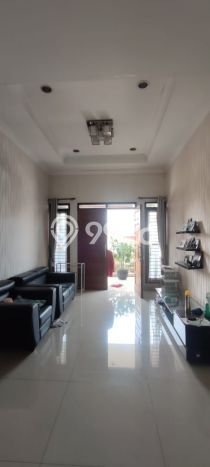 Rumah Akses Mudah di Mekar Wangi, Bandung, LT 279m² LB 370m² Rumah Akses Mudah di Mekar Wangi, Bandung, LT 279m² LB 370m²