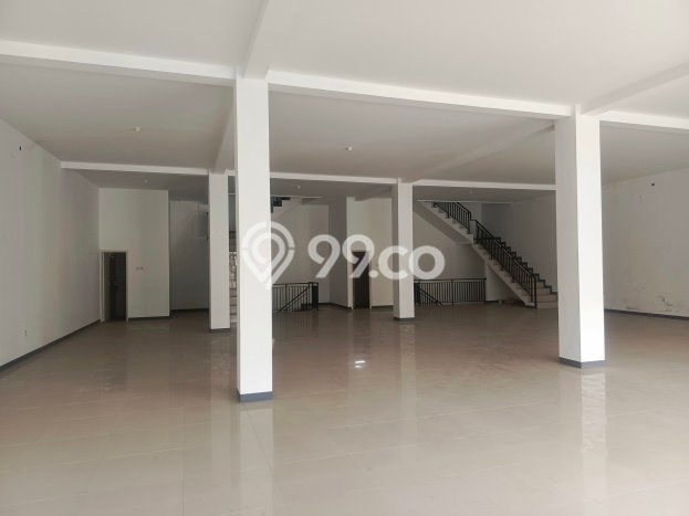 AREA KOMERSIAL! Ruko Disewakan Kawasan Sumurbandung, Luas 700m², Akses Strategis, Siap Bisnis AREA KOMERSIAL! Ruko Disewakan Kawasan Sumurbandung, Luas 700m², Akses Strategis, Siap Bisnis