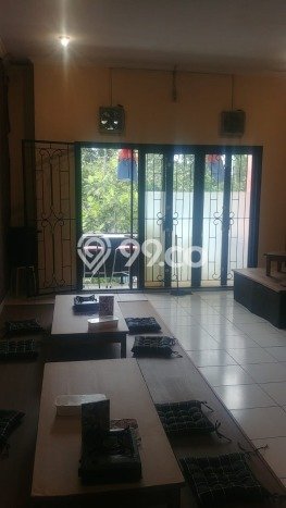 Ruko Dijual di Prime Area Bandung Luas 180m2 Ruko Dijual di Prime Area Bandung Luas 180m2