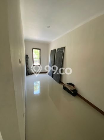 SPECIAL LISTING! Rumah di Surya Sumantri, 3 KT, Akses Pusat Kota, LT 125m² LB 190m² SPECIAL LISTING! Rumah di Surya Sumantri, 3 KT, Akses Pusat Kota, LT 125m² LB 190m²