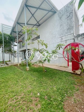 Hunian Super Mewah dengan Akses Paling Strategis di Cihanjuang, Bandung Hunian Super Mewah dengan Akses Paling Strategis di Cihanjuang, Bandung