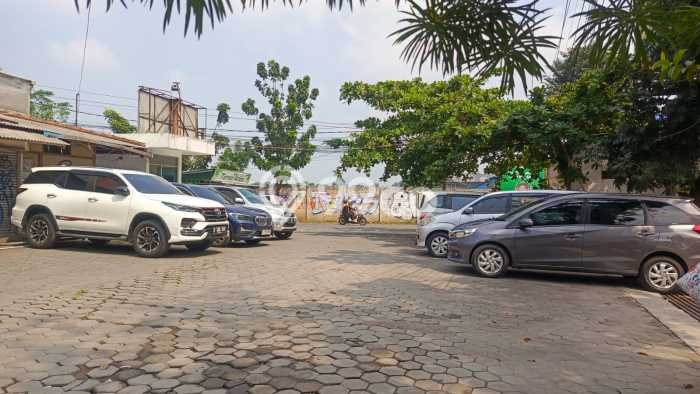 Komersial disewakan di Antapani Bandung dengan luas bangunan 220m2 Komersial disewakan di Antapani Bandung dengan luas bangunan 220m2