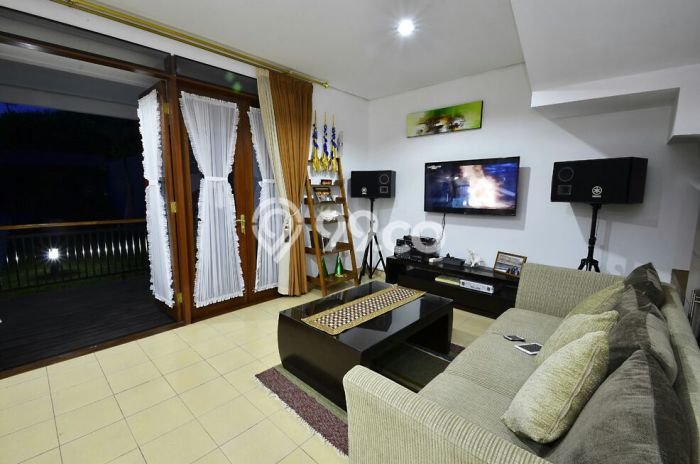 Rumah Nyaman area Dago Pakar, 6 KT, Lingkungan Strategis, LT 440m² Bangunan 300m² Rumah Nyaman area Dago Pakar, 6 KT, Lingkungan Strategis, LT 440m² Bangunan 300m²