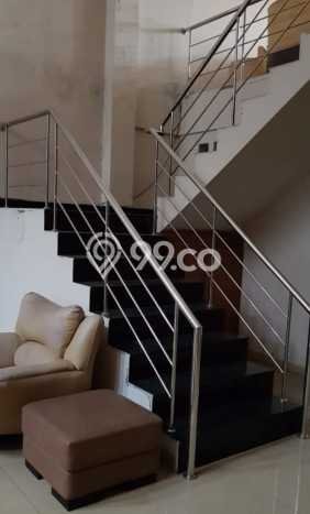 Ready to Use! Luxury House LT 220m2 Desain Elegan di Pungkur Ready to Use! Luxury House LT 220m2 Desain Elegan di Pungkur