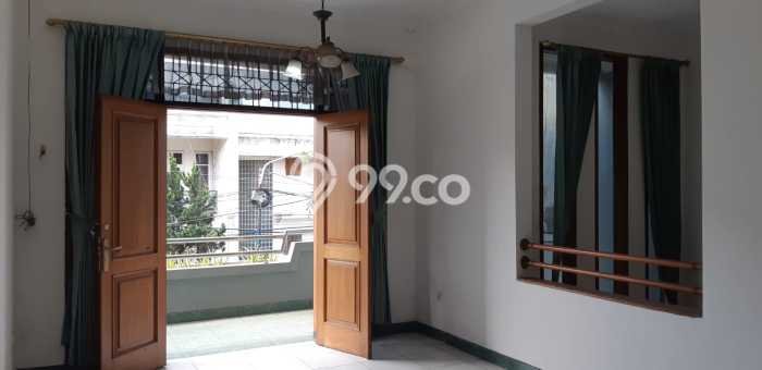 Rumah Elit Modern Tanpa Renovasi di mekar wangi Bandung Rumah Elit Modern Tanpa Renovasi di mekar wangi Bandung