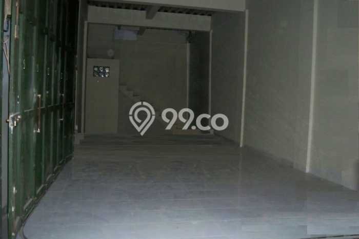 Ruko disewakan lokasi strategis Astanaanyar Bandung 135m2 Ruko disewakan lokasi strategis Astanaanyar Bandung 135m2