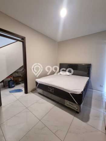Rumah Elit Modern Siap Huni di Kota Baru Parahyangan Bandung Rumah Elit Modern Siap Huni di Kota Baru Parahyangan Bandung