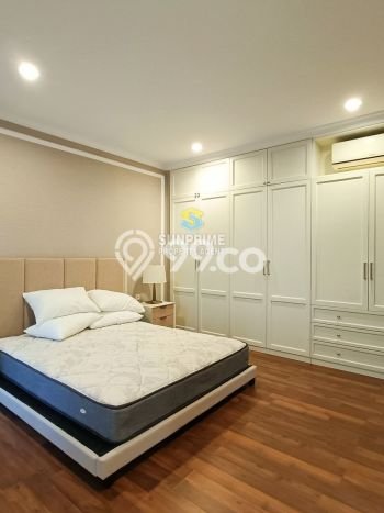 For Sale Rumah Mewah Exclusive di Kembangan, Jakarta Barat For Sale Rumah Mewah Exclusive di Kembangan, Jakarta Barat