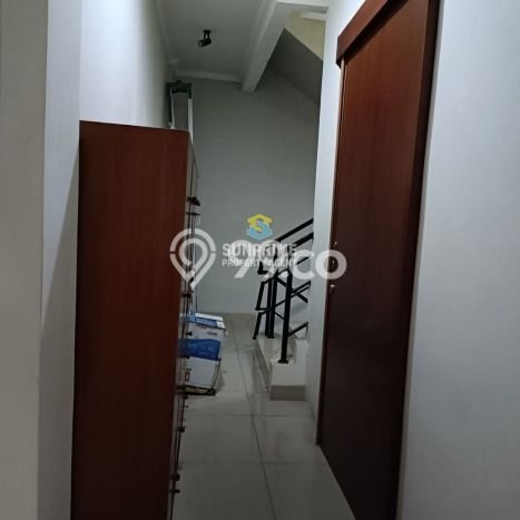 Untuk Dijual! Ruko di Meruya Jakarta Barat LT 70m2 / LB 279m2 Kawasan Bisnis Untuk Dijual! Ruko di Meruya Jakarta Barat LT 70m2 / LB 279m2 Kawasan Bisnis