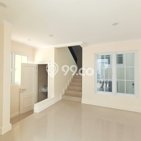 Dijual Rumah Mewah Exclusive di Kembangan, Jakarta Barat Dijual Rumah Mewah Exclusive di Kembangan, Jakarta Barat