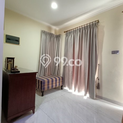 Hunian Mewah LB 300m2 Siap Huni Desain Elegan di Kalideres, Jakarta Barat Hunian Mewah LB 300m2 Siap Huni Desain Elegan di Kalideres, Jakarta Barat