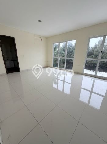 Rumah Elit LB 240m2 Siap Pakai Desain Elegan di Jakarta Garden City, Jakarta Timur Rumah Elit LB 240m2 Siap Pakai Desain Elegan di Jakarta Garden City, Jakarta Timur