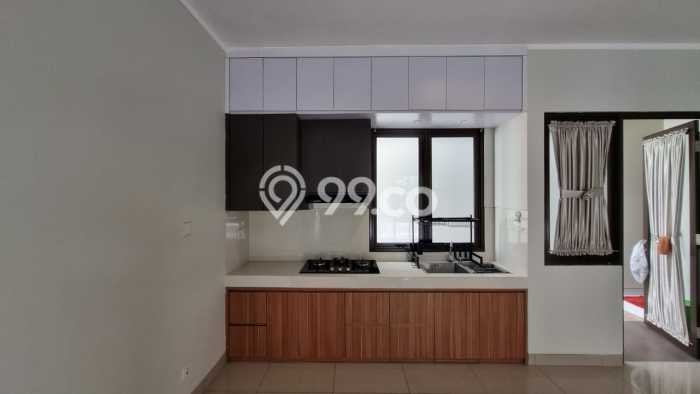 Dijual Rumah Luas Megah Dengan View Cantik di Summarecon Bekasi, Bekasi Dijual Rumah Luas Megah Dengan View Cantik di Summarecon Bekasi, Bekasi