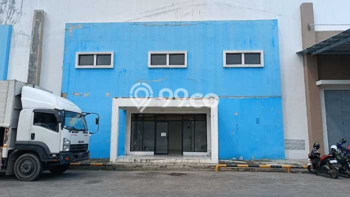 Gudang Disewakan di Area Ramai Cibitung, Bekasi Gudang Disewakan di Area Ramai Cibitung, Bekasi