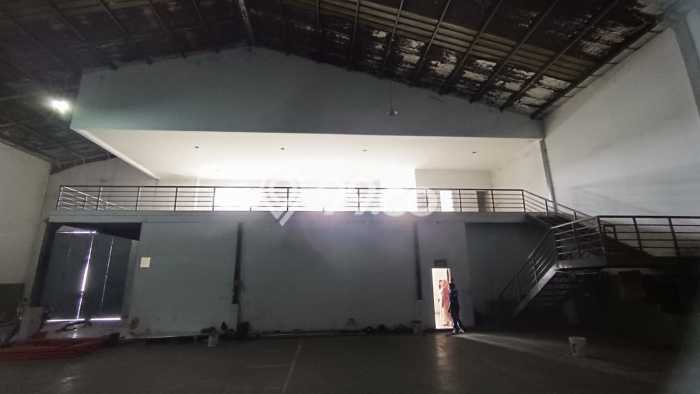 Gudang Disewakan di Area Ramai Cibitung, Bekasi Gudang Disewakan di Area Ramai Cibitung, Bekasi