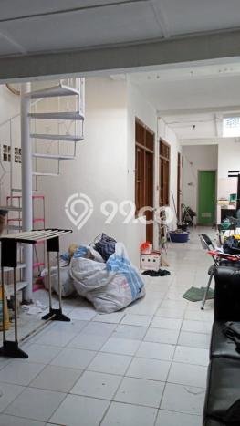 Rumah Elit Modern Tanpa Renovasi di Tamansari Jakarta Barat Rumah Elit Modern Tanpa Renovasi di Tamansari Jakarta Barat