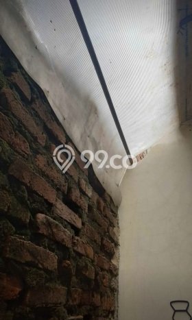 Kost Dijual di Duren Jaya dengan 8 KT dan Luas 168m2 Kost Dijual di Duren Jaya dengan 8 KT dan Luas 168m2