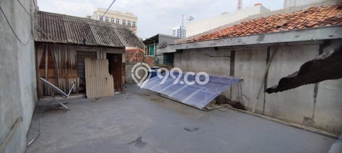 Rumah Elit Modern Tanpa Renovasi di Tamansari Jakarta Barat Rumah Elit Modern Tanpa Renovasi di Tamansari Jakarta Barat