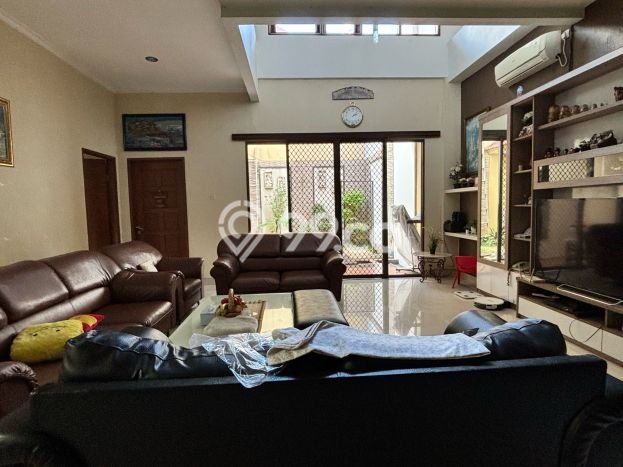 Rumah Luxury Modern Siap Huni di Galaxy Bekasi Rumah Luxury Modern Siap Huni di Galaxy Bekasi
